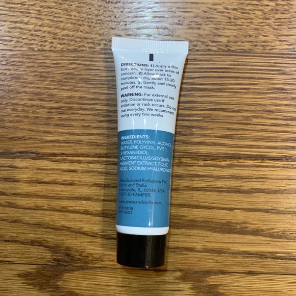 NWT Grace & Stella Blackhead Removal Mask - Picture 2 of 3
